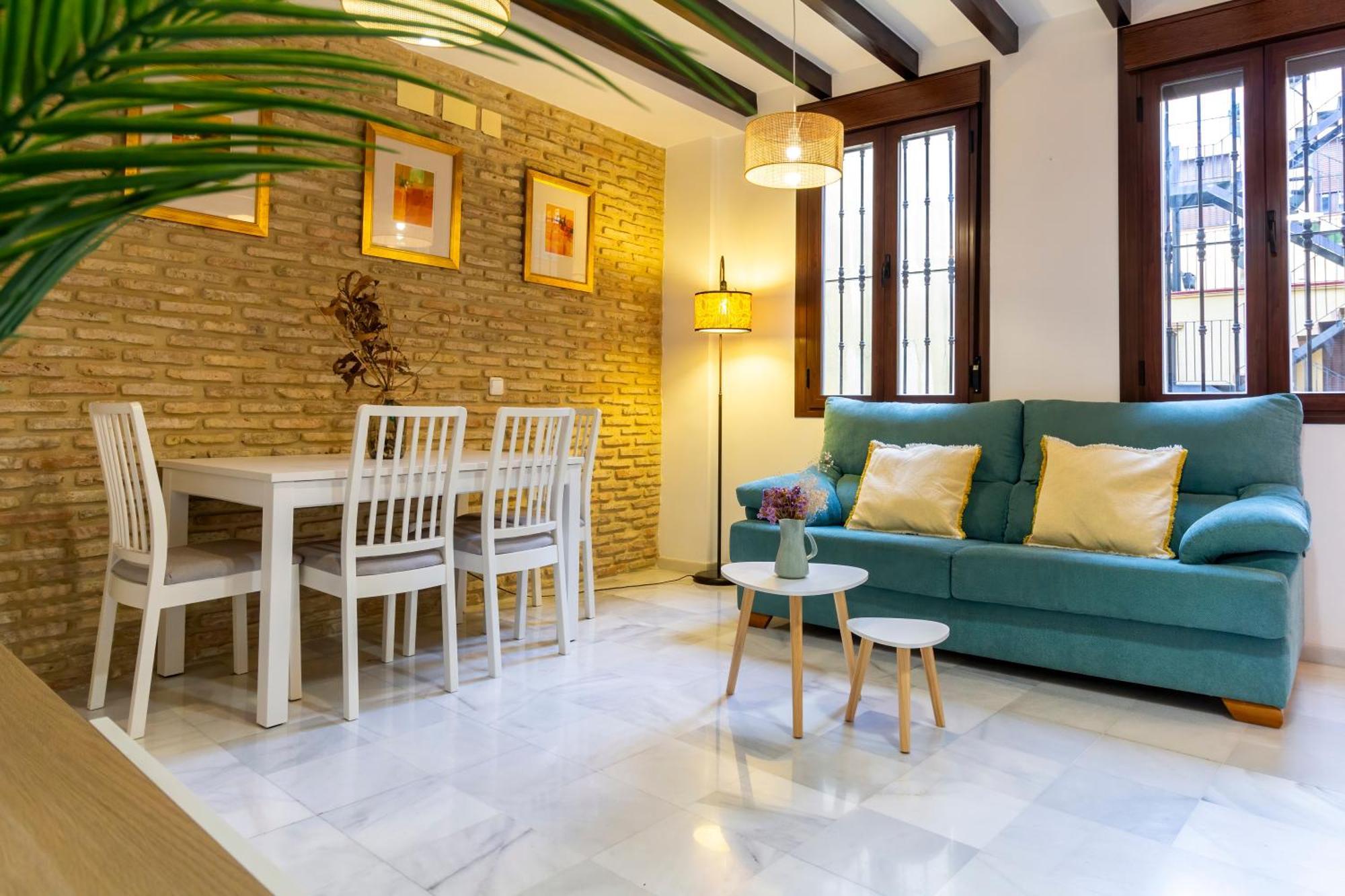 Alohamundi Pureza III Apartment Seville Exterior photo